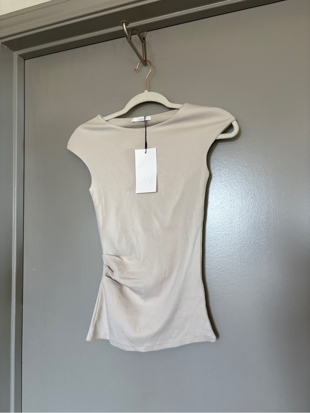 Zara Cream Cap-Sleeve Ribbed Tee - NWT - Picture 2 of 7